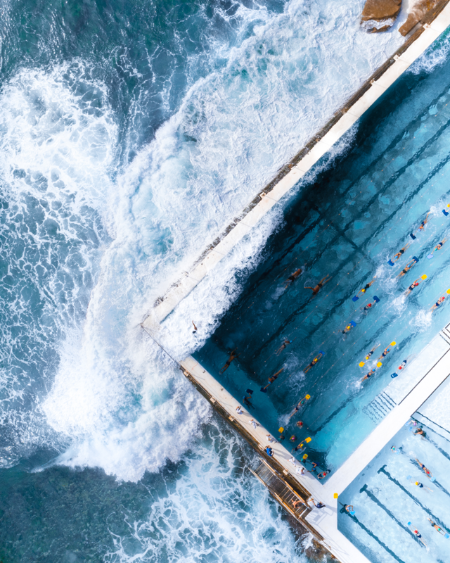 Bondi Iceberg Topdown Gradient