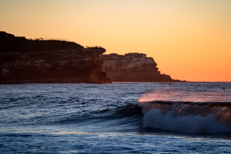 Bronte Wave Horizontal