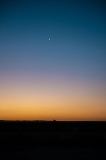 New moon in Mungo National Park - 1