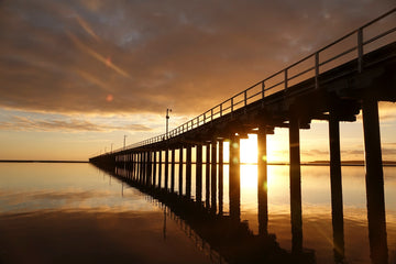 6616ab8ed8c3c268632d0a1d_hervey-bay-pier-at-sunset_1762593467423.jpg