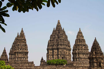6616ab8ed8c3c268632d0a1d_klein-prambanan-spires-beneath-clear-skies_1764585079656.jpg