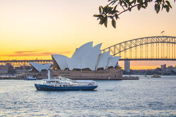 6616ab8ed8c3c268632d0a1d_opera-house-at-dusk_1759736706335.jpg