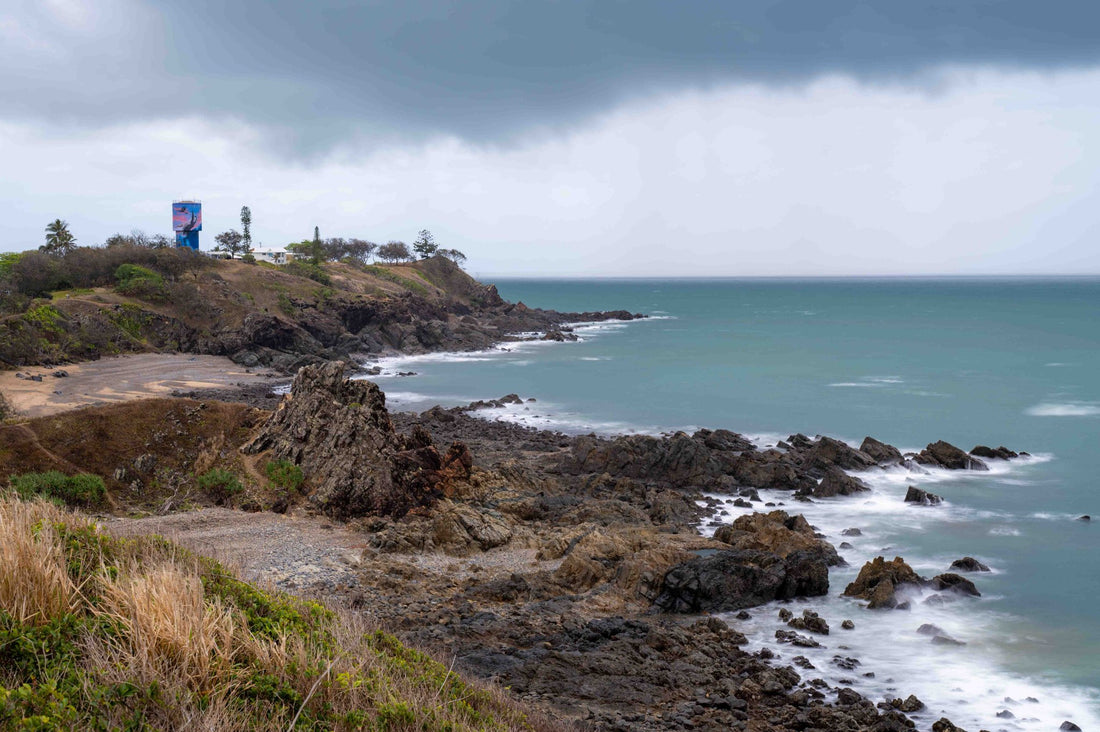 6616ab8ed8c3c268632d0a1d_slade-point-dark-stormy_1792381180352.jpg