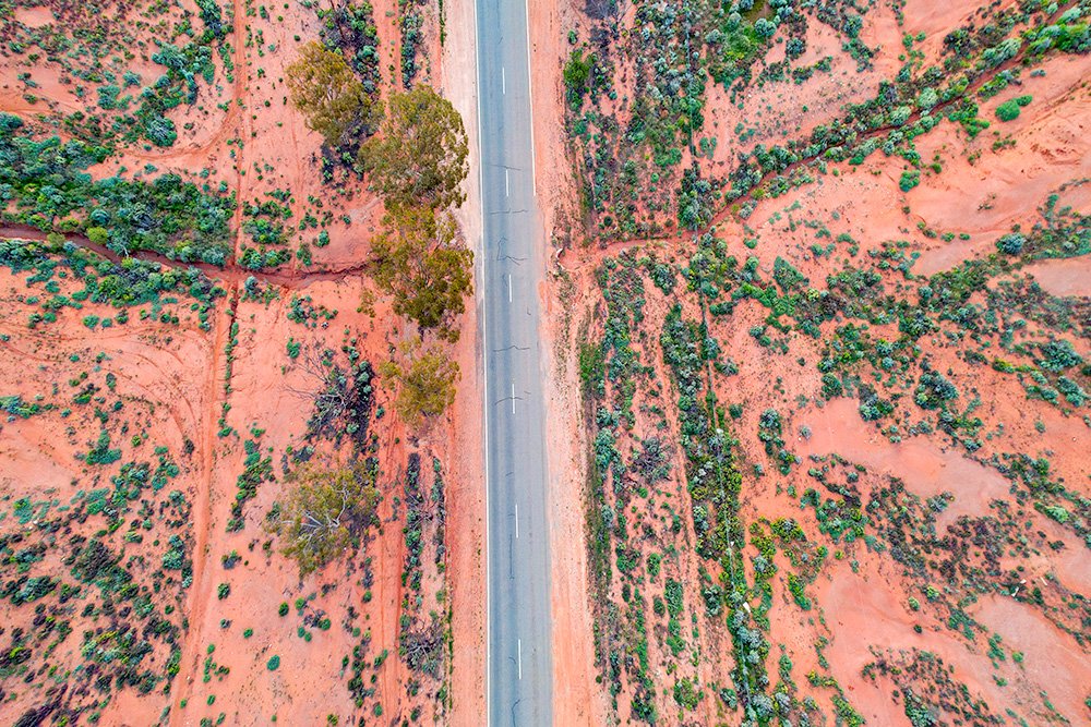 6616ab8ed8c3c268632d0a1d_web-outback-roads-broken-hill_1770602676271.jpg
