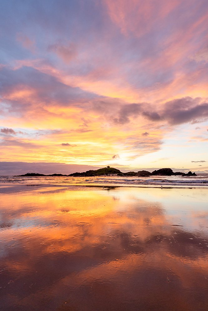 6616ab8ed8c3c268632d0a1d_web-pink-sunrise-sawtell-portrait_1784186835625.jpg