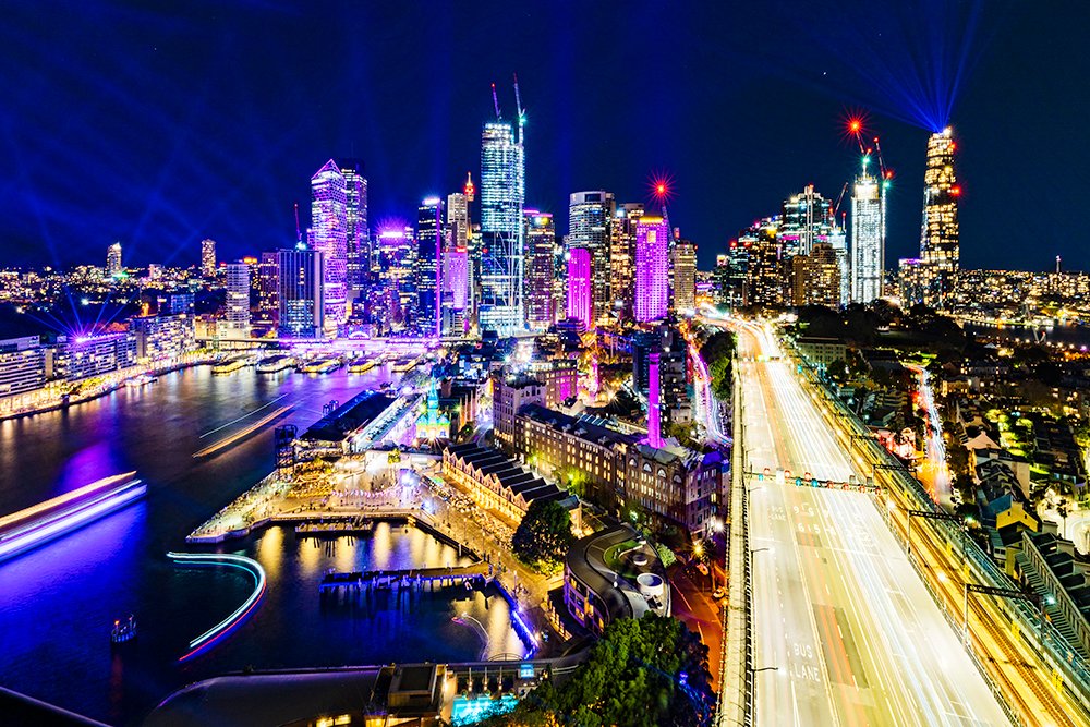 6616ab8ed8c3c268632d0a1d_web-vivid-iii-sydney_1771748218676.jpg
