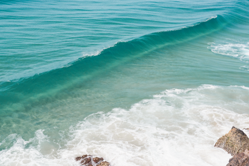 Cabarita Waves