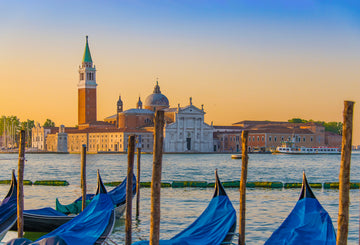 GONDOLAS OF VENICE
