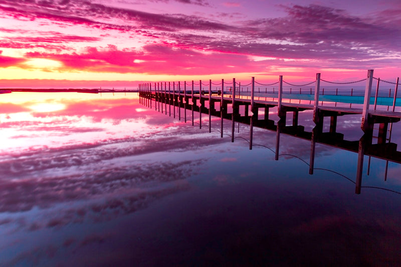 Narrabeen Ocean pool sunrise