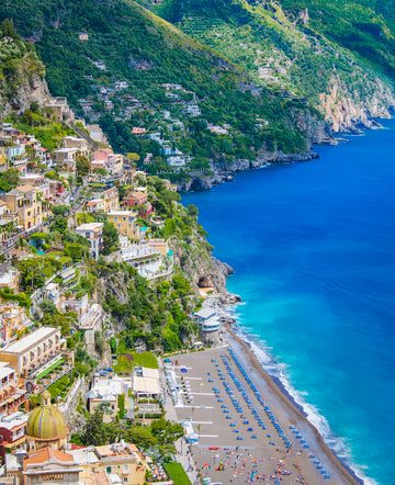 THE AMALFI COASTLINE