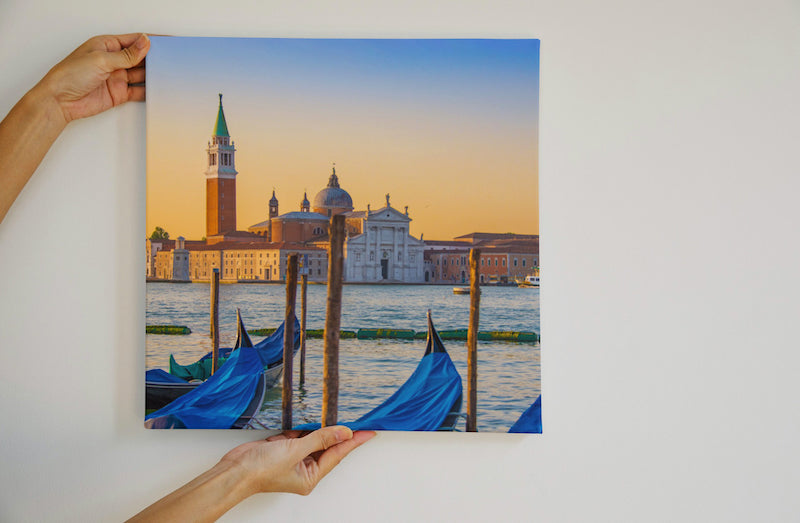 GONDOLAS OF VENICE