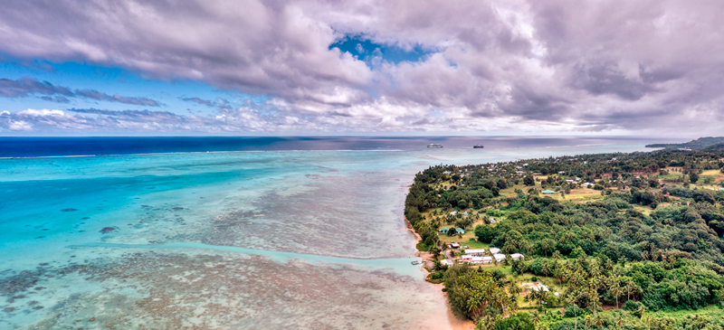 Aitutaki beach pano
