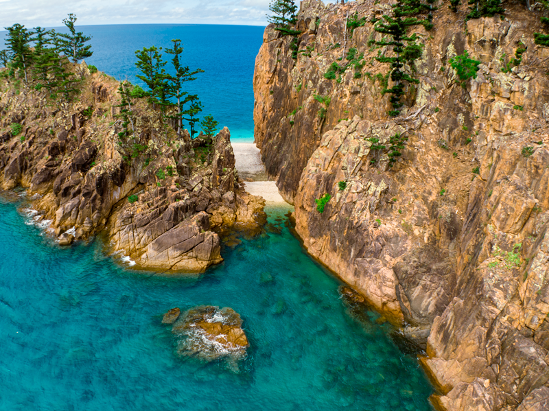 Blue Pearl Bay