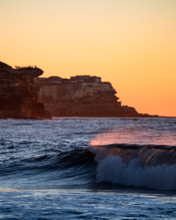 Bronte Wave Vertical