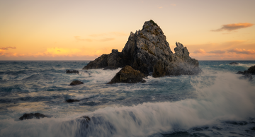 Camel Rock | Golden Sunset NSW