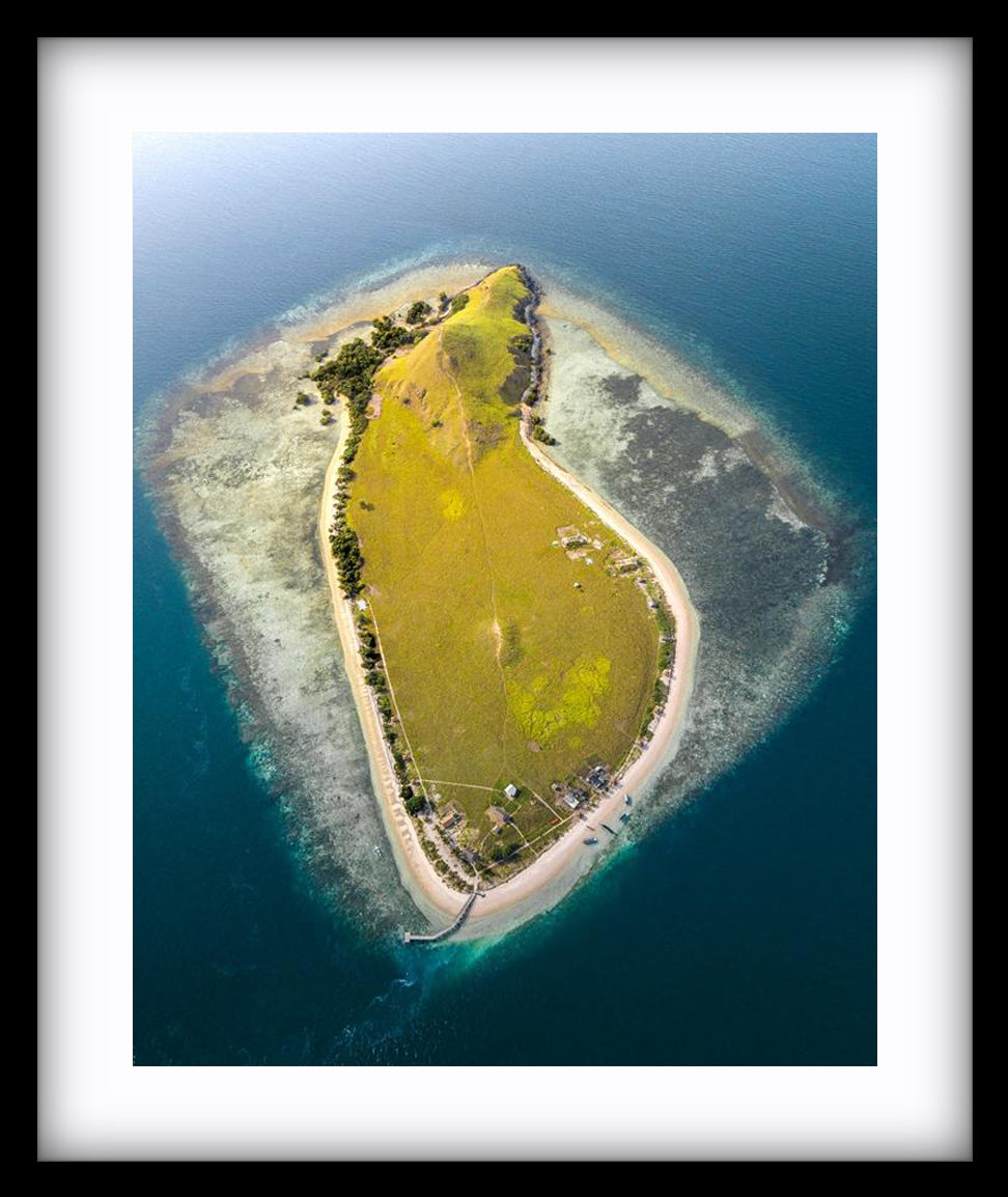 Kenawa Island