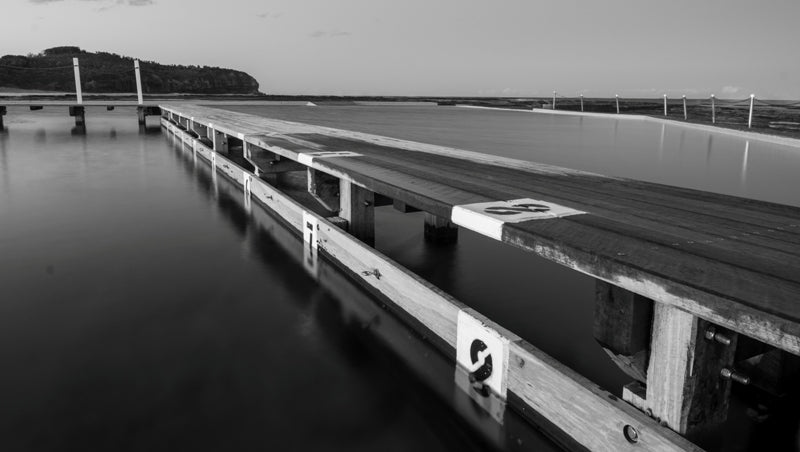 Narrabeen Rockpool B&W