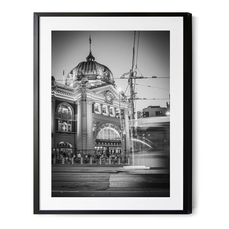 Melbourne Flinders - Tram 2