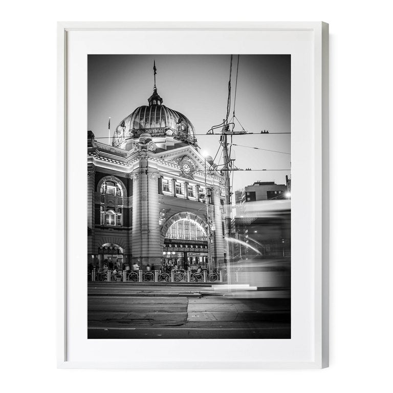 Melbourne Flinders - Tram 2