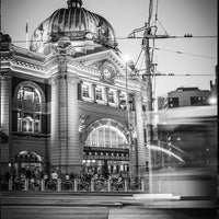 Melbourne Flinders - Tram 2