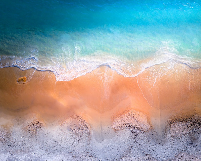 Curves of Color