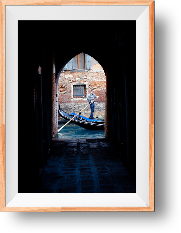 The gondola driver, Venice