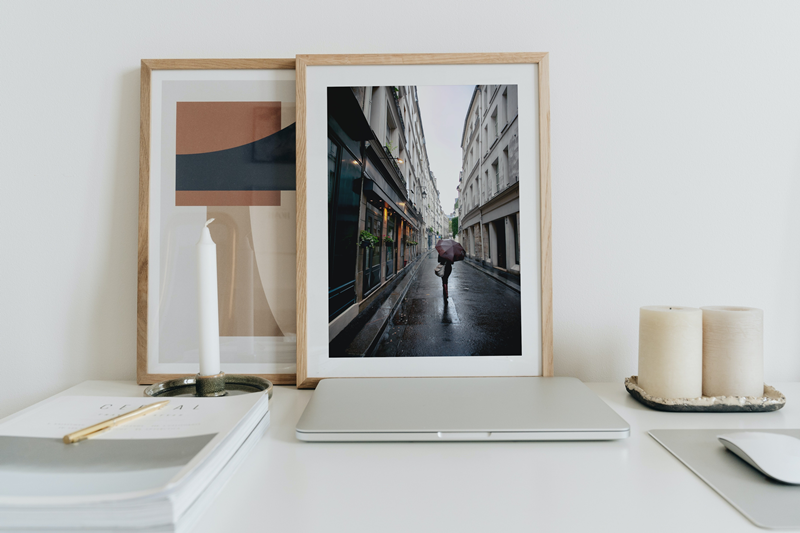Walk through the streets of Paris